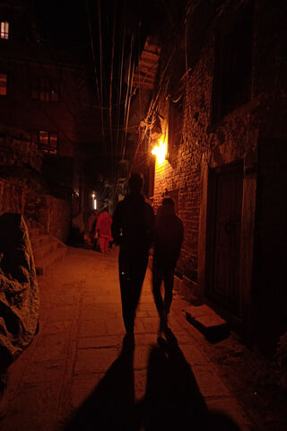 Evening Stroll in a Qui..