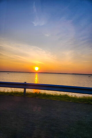 Sunset Serenity: A Glim..