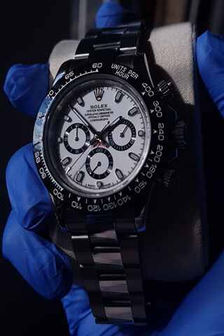 Timeless Elegance: The Rolex Daytona ⌚✨