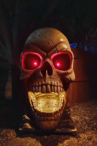Spooky Skull Statue