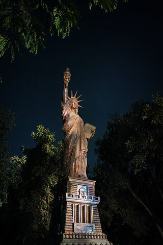Nighttime Majesty: The ..