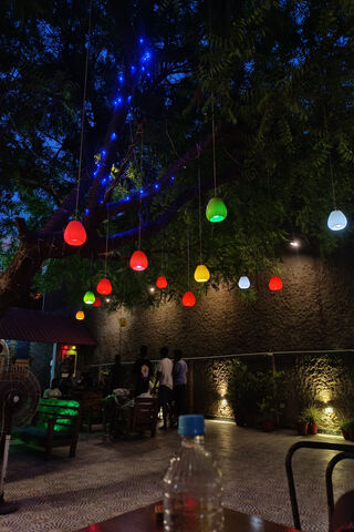 Enchanted Evening at th..