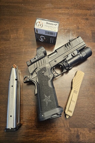 Tactical Gear Setup 🔫✨