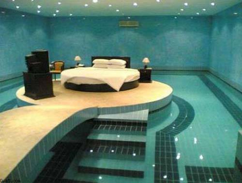 Bed room