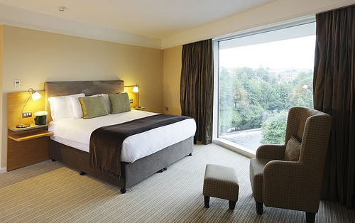 Bed room 