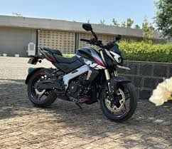 Bajaj pul