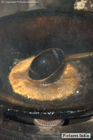 making Alu Paratha