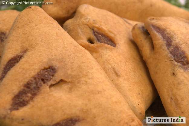 Delicious Bread Pakoras