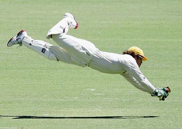 cricket m