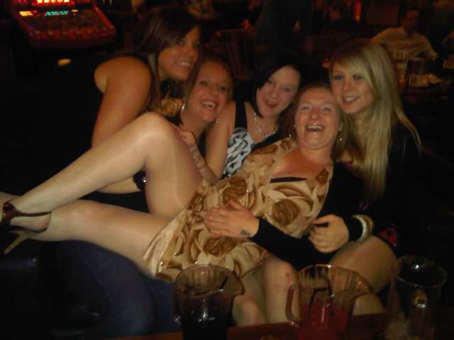 haha i look so brown!!