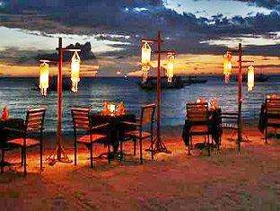 dinner wid candle