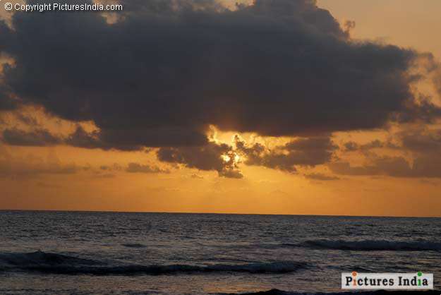 Dusky Solitude of Betalbatim Beach in Goa1