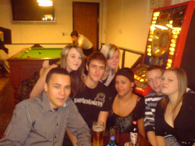 pub crew
