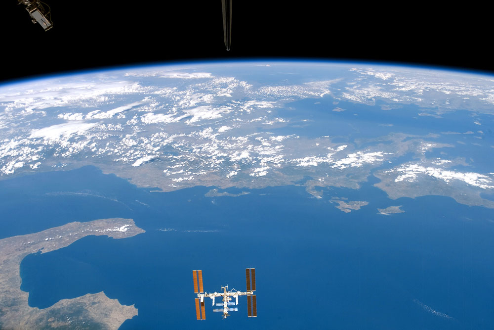 ISS75