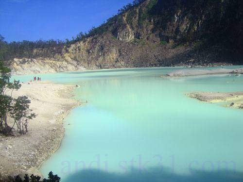 White Crater (Kawah Putih)