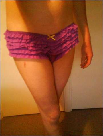 posing in