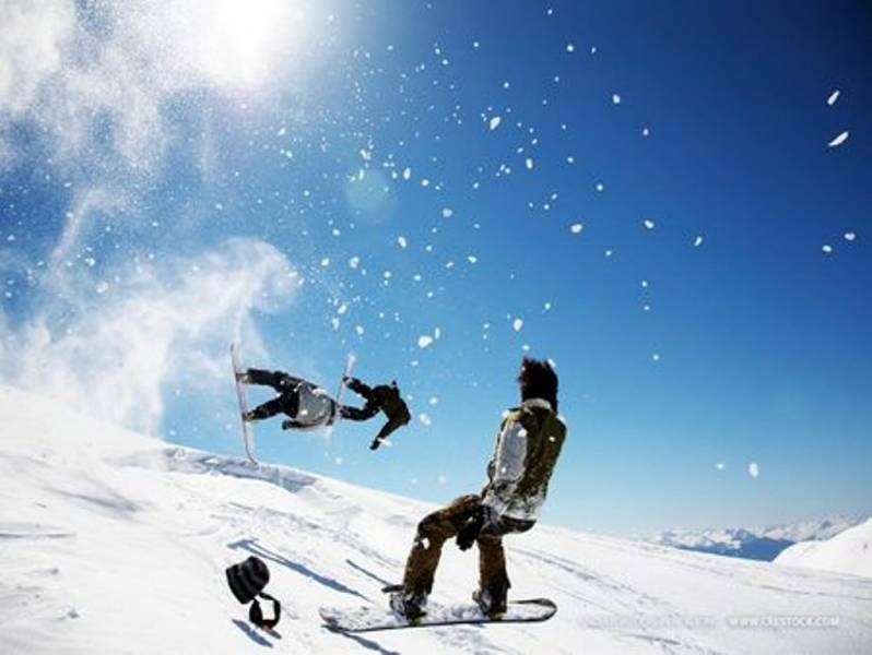 Snowboarder in air