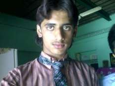 Zeeshan S