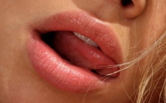 sensual-seductive-lips-9