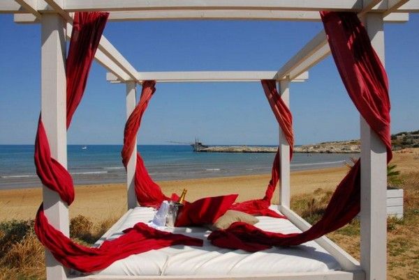canopy beds collection summer holiday ideas3 2