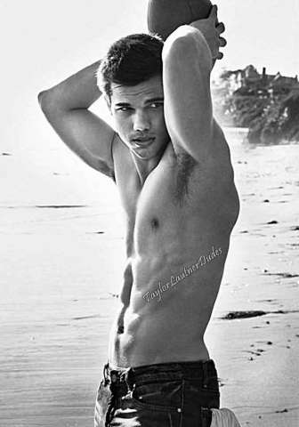 Hot Taylo