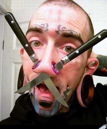 knives on