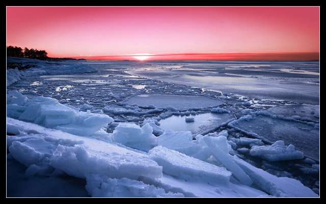 Splintering Ice  FINLAND
