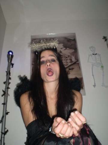 me hallow