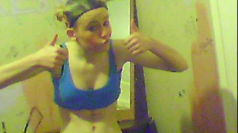 meeee x x