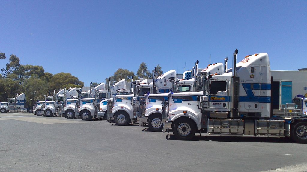 T909,T908, T904, T650, T404, T408's... Gilberts of Adelaides awesome lineup!!