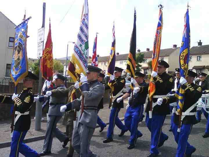 class colour party//band is from glassgow