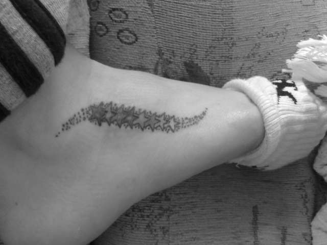 foot tatt