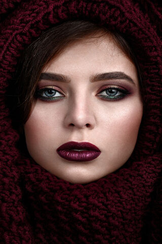 Mystique in Burgundy