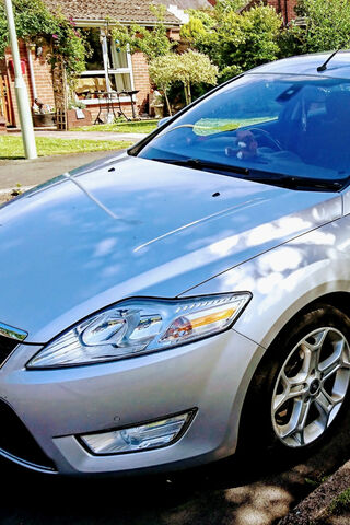 Sleek and Stylish: The Mondeo Experience 🚗✨
