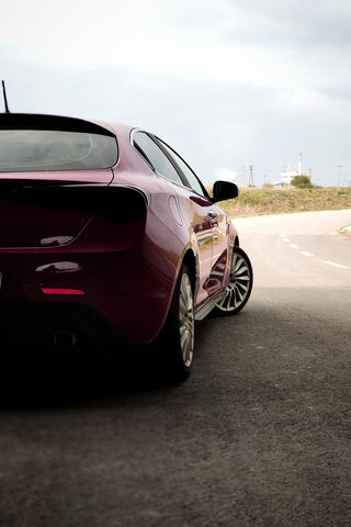 The Stylish Journey of the Alfa Romeo Giulietta 🚗✨