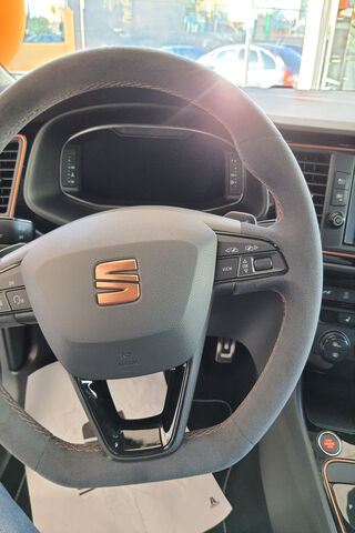 Inside the Beast: Leon Cupra's Command Center 🚗🔥