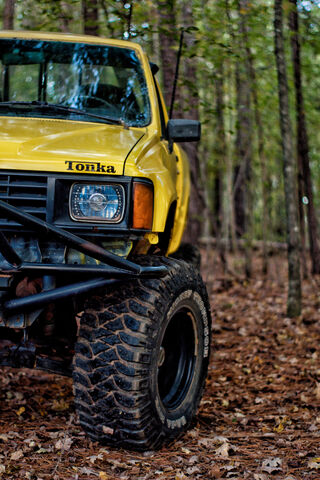The Mighty Toyota Hilux: Adventure Awaits! 🚙🌲