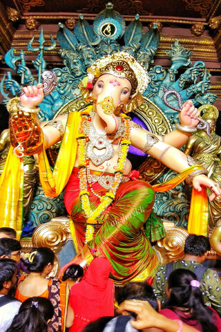 Chintamani: The Wish-Fulfilling Deity 🌟