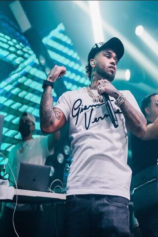 Bryant Myers: The Rising Star of Reggaeton 🎤✨