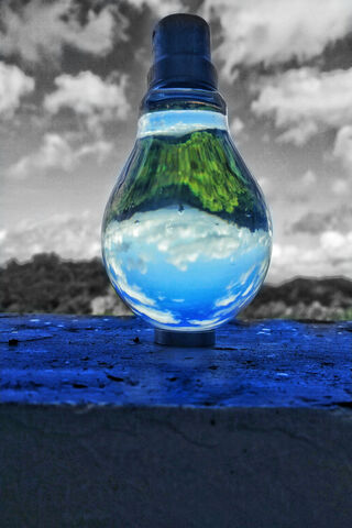 Reflections of the Sky: A Bulb's Perspective 🌤️💡