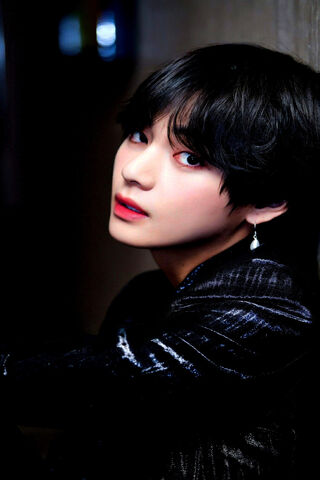 Mystical Charm: BTS's Kim Taehyung Shines Bright ✨