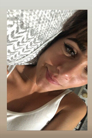 Aitana: A Moment of Serenity 🌼