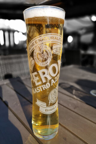 Cheers to Refreshment! 🍻