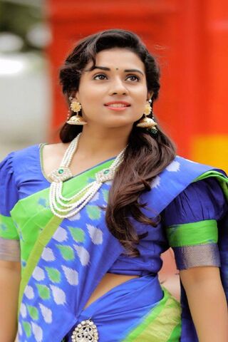 Elegance in Blue: Chetana Uttej's Radiant Charm