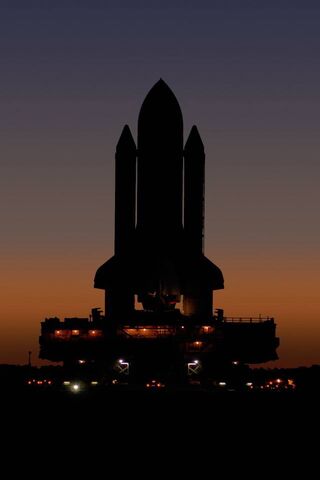 Journey to the Stars: The Iconic Space Shuttle 🚀✨