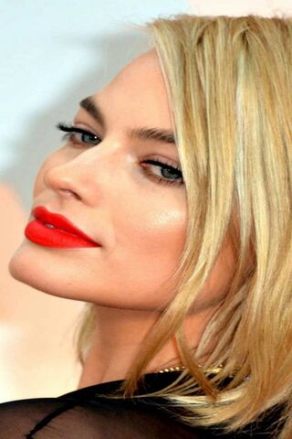 Radiant Elegance: The A..