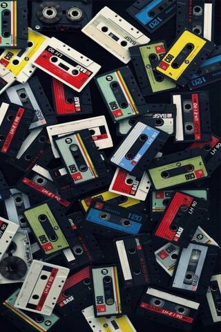 Retro Vibes: The Cassette Tape Collection 🎶📼