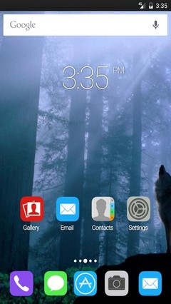 Wolf in the forest Apex Launcher Theme