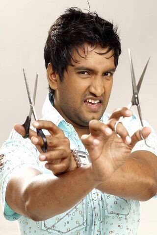 Santhanam HQ Wallpapers | Santhanam Wallpapers - 21887 - Oneindia Wallpapers