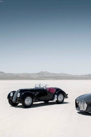 Reviving the Classics: BMW 328 Hommage 1 🚗✨